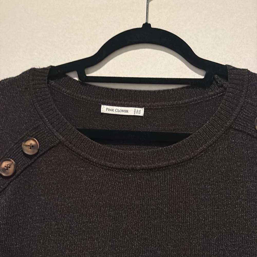 Pink Clover - Carson crew neck Button Detail Sweater. Dark Grey. XXL - Picture 7 of 14